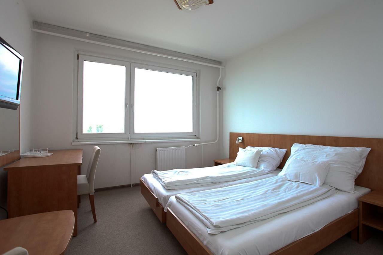 Aranypart Hotel ชิโอฟก ภายนอก รูปภาพ