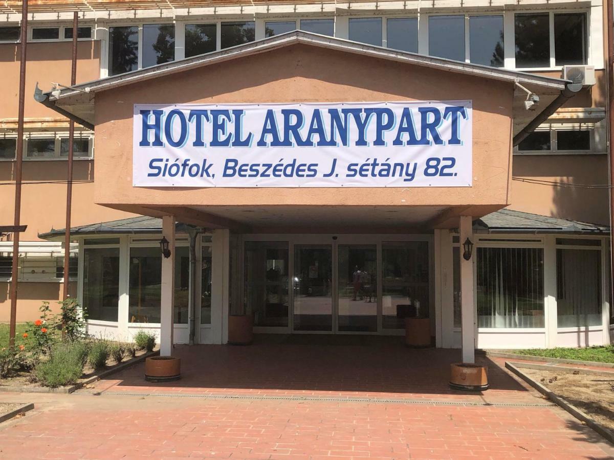 Aranypart Hotel ชิโอฟก ภายนอก รูปภาพ