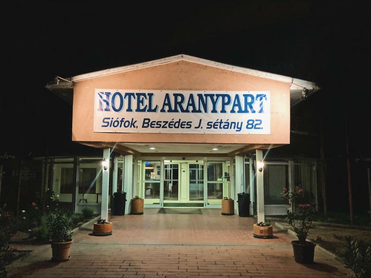 Aranypart Hotel ชิโอฟก ภายนอก รูปภาพ