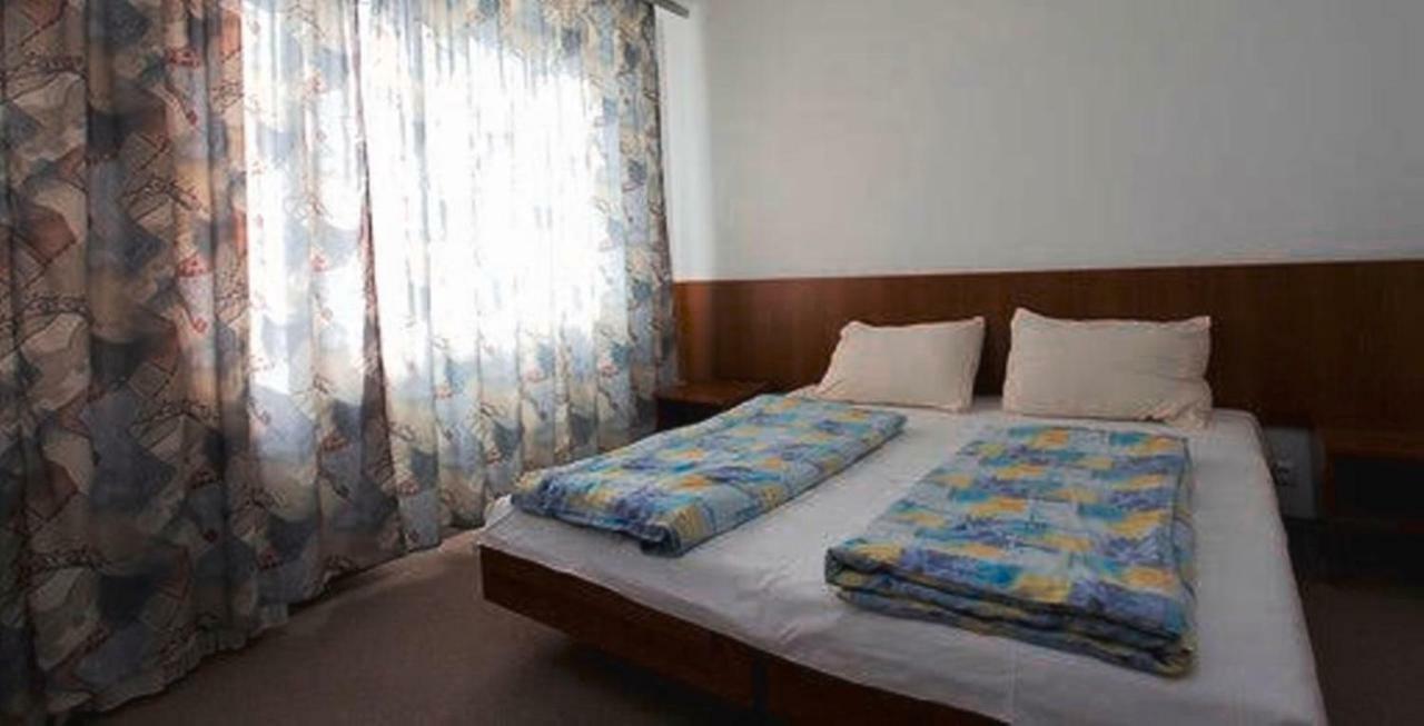 Aranypart Hotel ชิโอฟก ภายนอก รูปภาพ